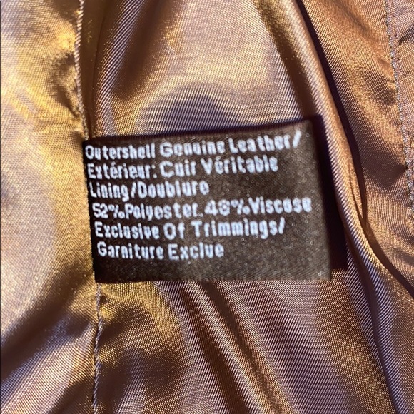 Vintage Danier Genuine Leather Caramel Coat - Picture 5 of 5